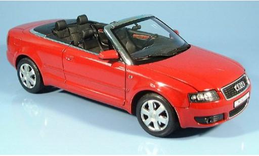 Miniature Audi A4 1/18 Welly met. rouge 2002 1:18 Audi A4 1/18 Welly met. rouge 2002 1:18 miniature