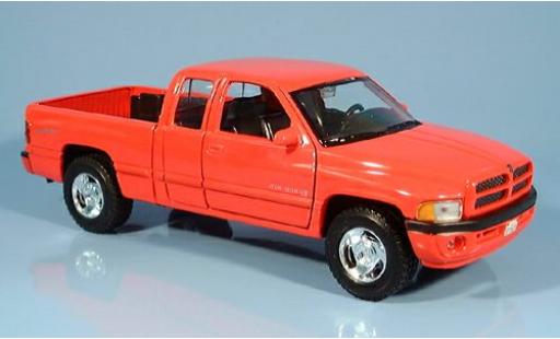 Miniature Dodge RAM 1/24 Welly Ram 1500 Sport rouge 2002 1:24 Dodge RAM 1/24 Welly Ram 1500 Sport rouge 2002 1:24 miniature
