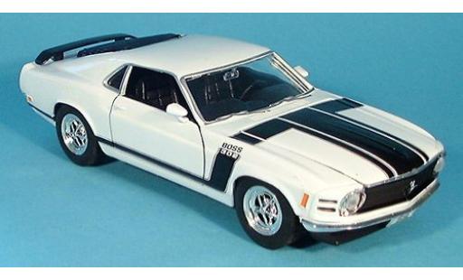 Miniature Ford Mustang 1/24 Welly blanche 1970 1:24 Ford Mustang 1/24 Welly blanche 1970 1:24 miniature