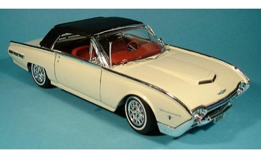 Miniature Ford Thunderbird 1/18 Welly Roadster blanche 1962 1:18 Ford Thunderbird 1/18 Welly Roadster blanche 1962 1:18 miniature