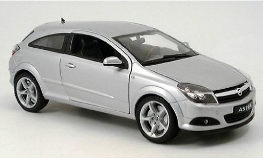 Miniature Opel Astra 1/18 Welly GTC grise 2005 1:18 Opel Astra 1/18 Welly GTC grise 2005 1:18 miniature