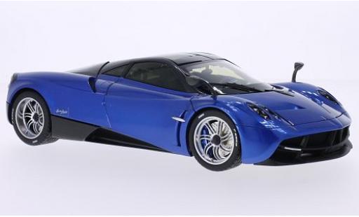 Miniature Pagani Huayra 1/18 Welly bleue/carbon 1:18 Pagani Huayra 1/18 Welly bleue/carbon 1:18 miniature