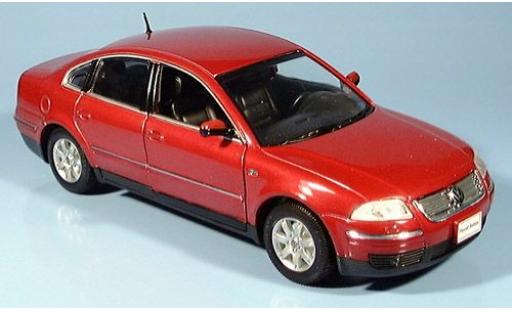 Miniature Volkswagen Passat 1/24 Welly Limousine met. rouge 2001 1:24 Volkswagen Passat 1/24 Welly Limousine met. rouge 2001 1:24 miniature