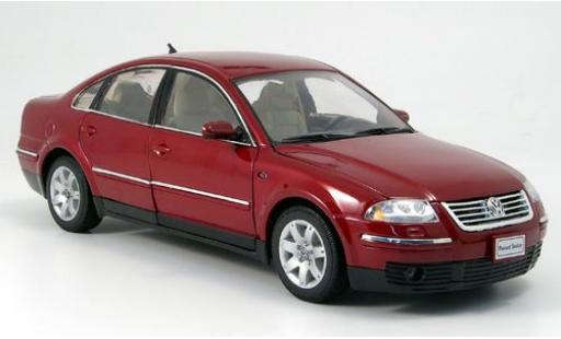 Miniature Volkswagen Passat 1/18 Welly rouge-met. 2001 1:18 Volkswagen Passat 1/18 Welly rouge-met. 2001 1:18 miniature
