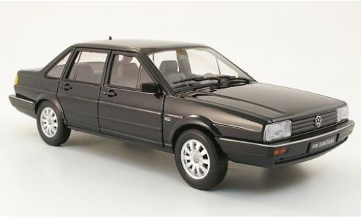 Miniature Volkswagen Santana 1/18 Welly noire 1986 1:18 Volkswagen Santana 1/18 Welly noire 1986 1:18 miniature