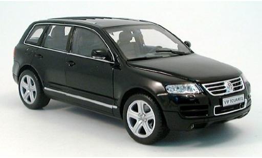 Miniature Volkswagen Touareg 1/18 Welly noire 1:18 Volkswagen Touareg 1/18 Welly noire 1:18 miniature