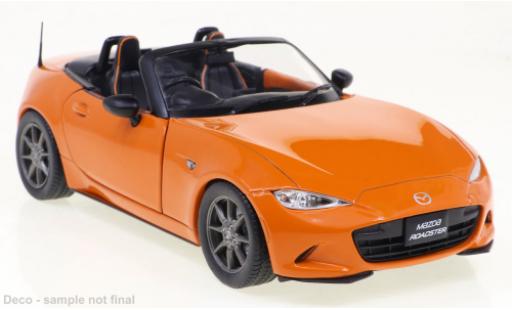 Miniature Mazda MX 1/24 WhiteBox -5 Roadster metallise orange 2019 Mazda MX 1/24 WhiteBox -5 Roadster metallise orange 2019 miniature