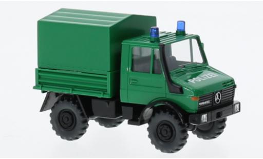 Miniature Mercedes Unimog 1/87 Wiking U 1700 police 1975 Mercedes Unimog 1/87 Wiking U 1700 police 1975 miniature