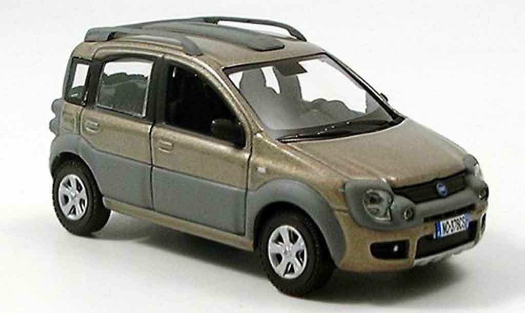 Mini PDLV - Avis de recherche ! L'un de nos abonnés recherche une Fiat Panda  3, à l'échelle 1/43, blanche, signée Mondo Models. L'un ou l'autre vous  vendrait-il(elle) cette miniature ? 😉