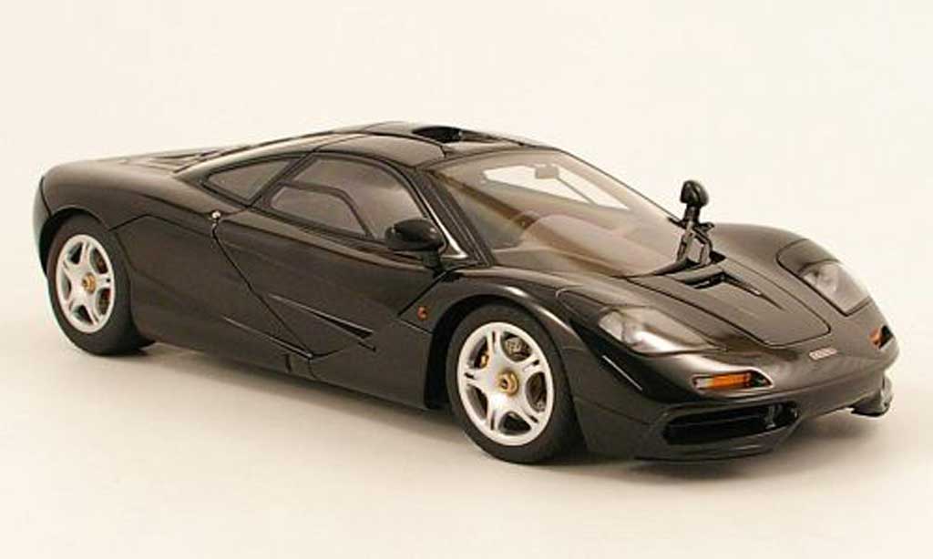 Miniature McLaren F1 1 18 Autoart Noire 1994 Voiture miniature