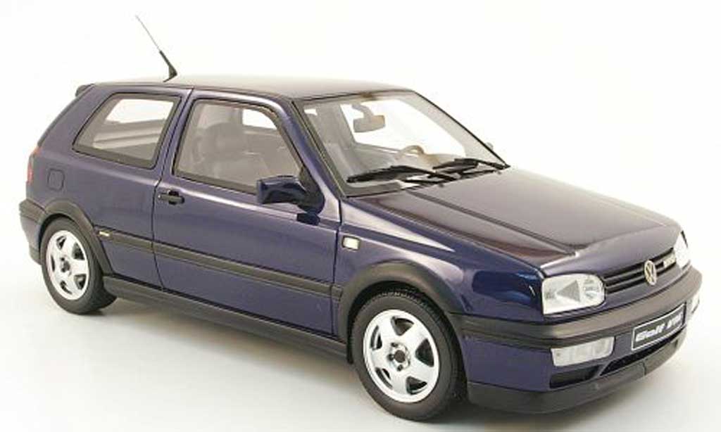 Miniature Volkswagen Golf 1/43 Maxichamps Variant Rouge 1997 