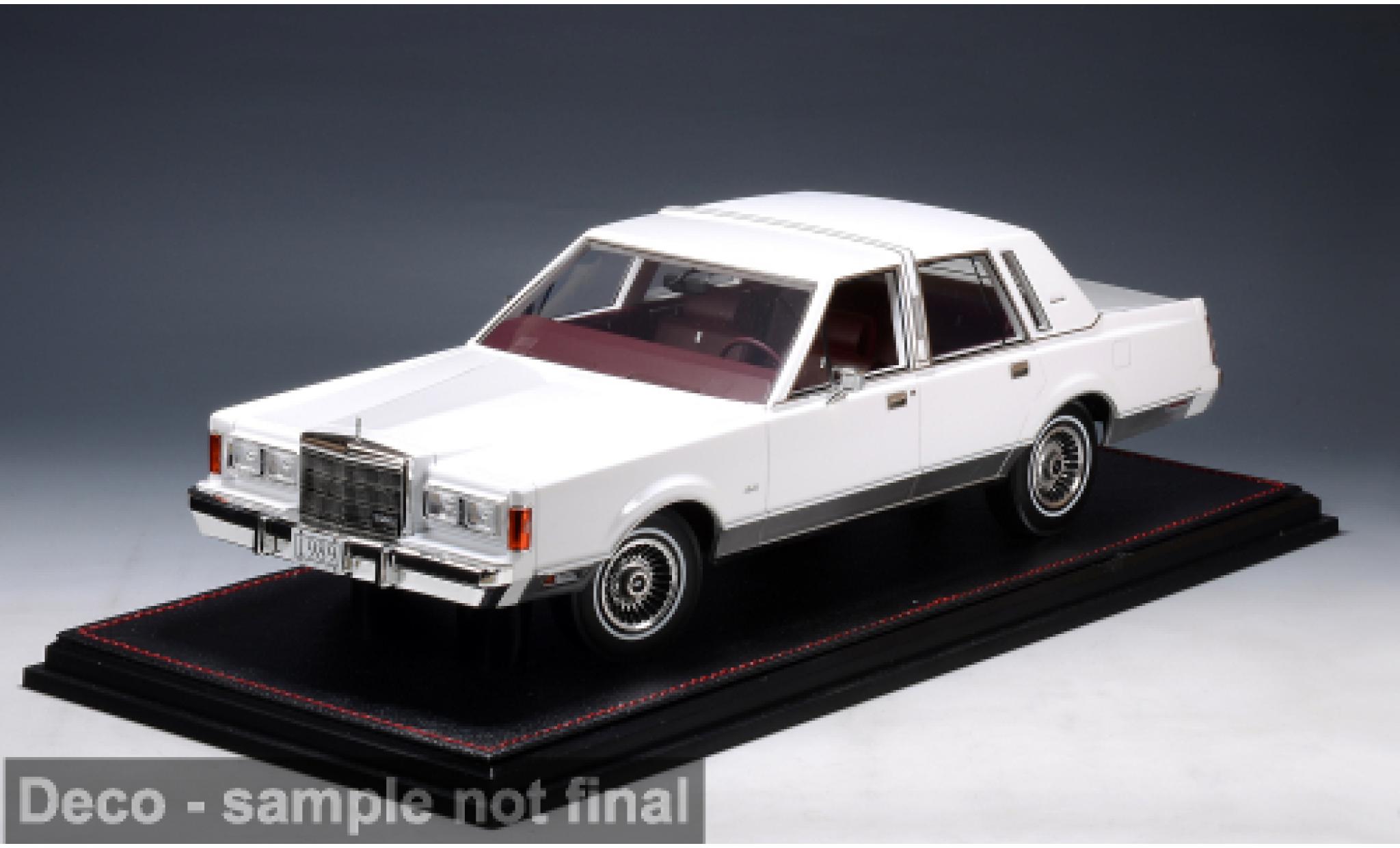 Lincoln Town Car 1/18 GLM blanche 1989 1:18 miniature