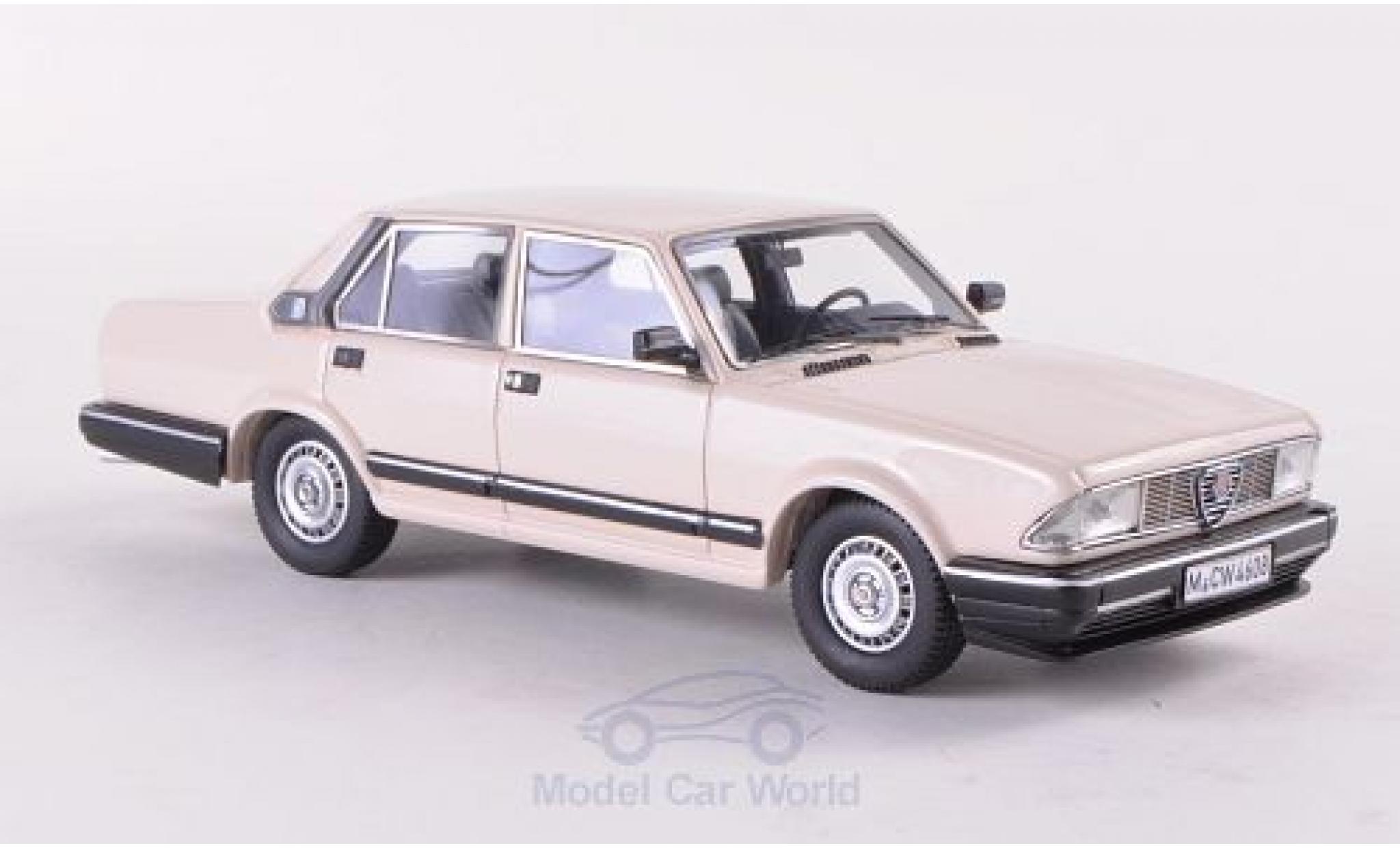 Alfa Romeo Alfa 6 1/43 Neo 2500i beige 1985 miniature