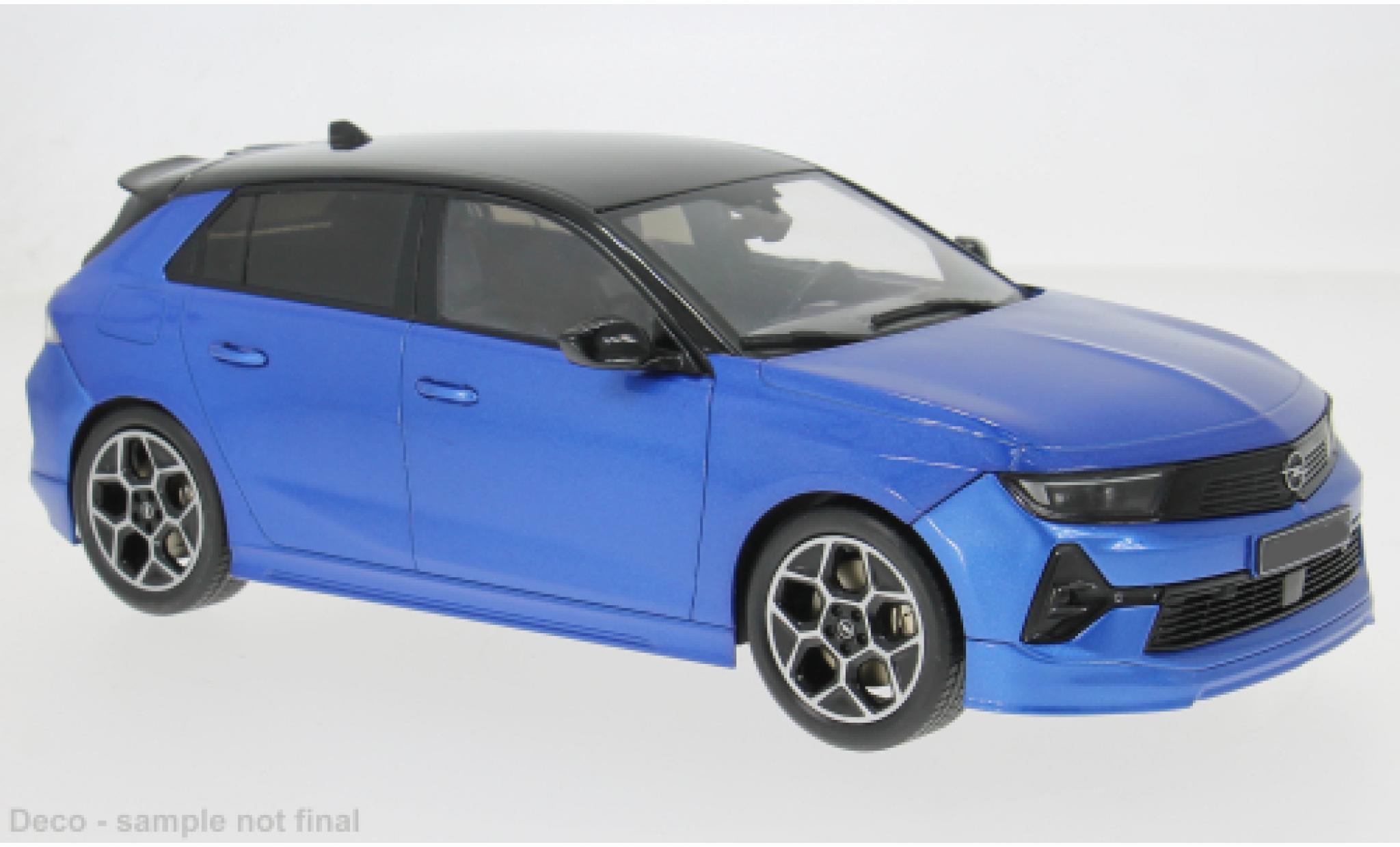 Opel Astra 1/18 MCG L bleue 2023 1:18 miniature