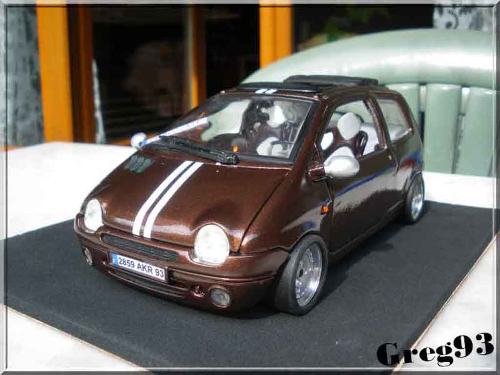 RENAULT Twingo Vert Almond 2007 Voiture de Collection NOREV 1/43