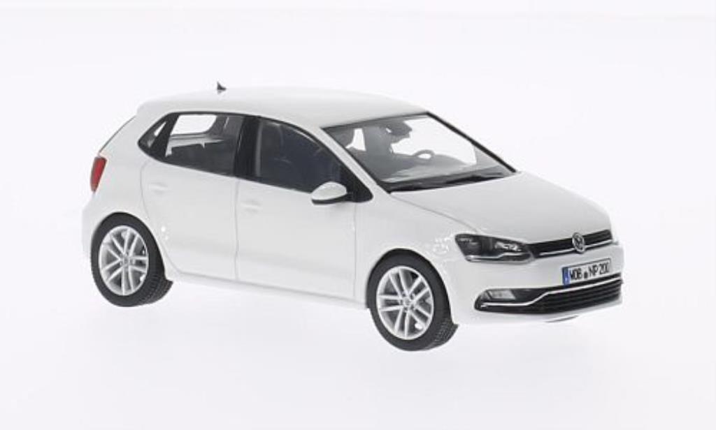 Volkswagen Polo blanche Miniature 