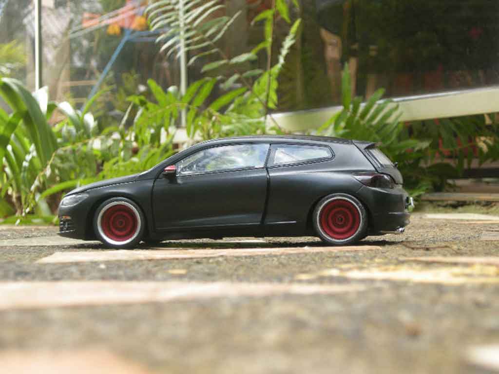 Volkswagen Scirocco 1/18 Norev 3 r noire german look
