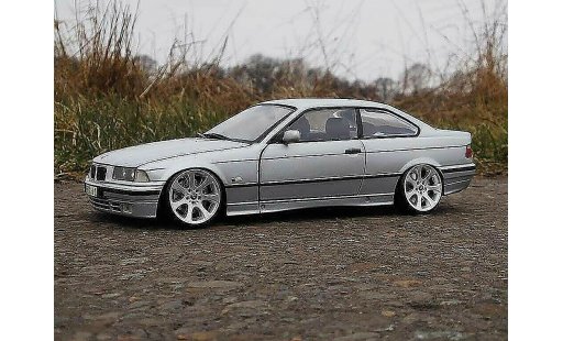 Bmw 325 coupe 1/18 Ut Models E36 E36 grise jantes E90 miniature