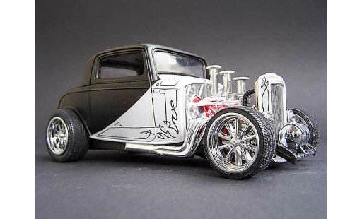Ford 1932 Hot Rod 1/18 Yat Ming street miniature
