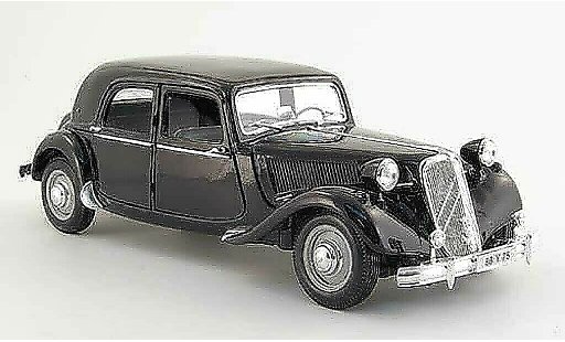 Citroen Traction 15 1/18 Maisto cv noire 1952 miniature