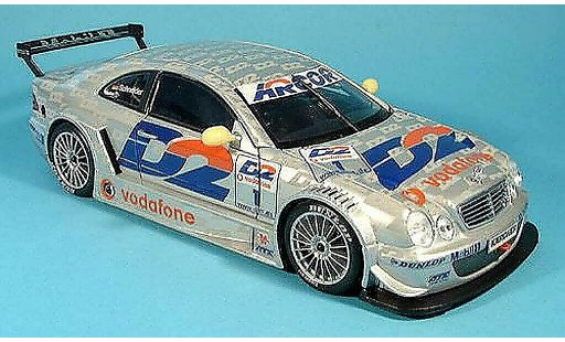 Mercedes Classe CL DTM 1/18 Maisto K d2 no.1 2001 miniature