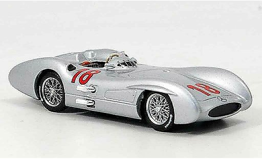Mercedes W 196 Base 1/43 Brumm C No.18 J.M.Fangio GP Frankreich 1954 miniature