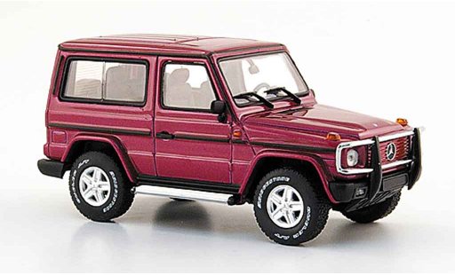 Mercedes Classe G SWB 1/43 Autoart lila 3 Turer miniature