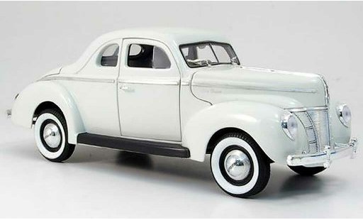 Ford Hot Rod 1940 1/18 Eagle de luxe coupe blanche miniature