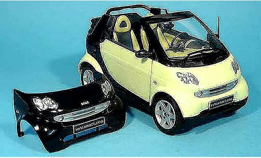 Smart Cabriolet Base 1/18 Kyosho verte (bodypanel noire) miniature
