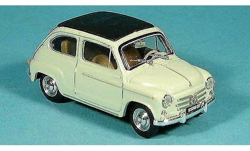 Fiat 600 D 1/43 Brumm ferm&Atilde;&copy; verte 1960 miniature