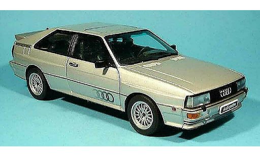 Audi Quattro coupe 1/18 Autoart grise beige 1988 miniature