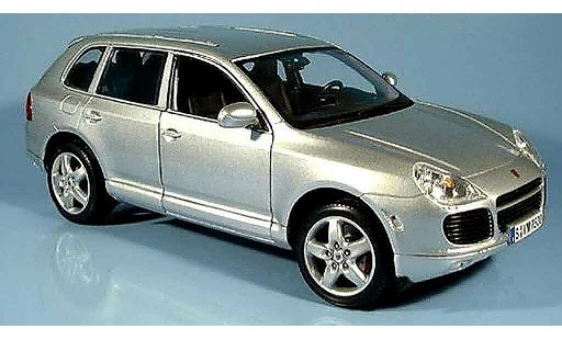 Porsche Cayenne Turbo 1/18 Maisto grise 2003 miniature