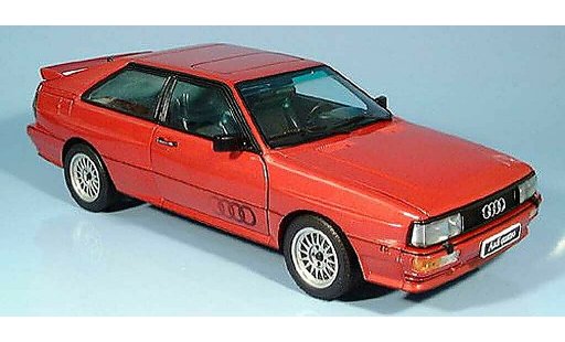 Audi Quattro coupe 1/18 Autoart rouge 1988 miniature