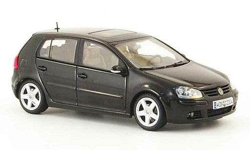 Volkswagen Golf Base 1/43 Autoart noire 5 portes 2003 miniature