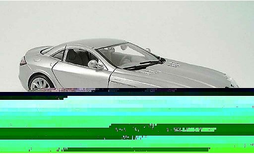 Mercedes SLR Base 1/18 Maisto mclaren grise clair metallized 2003 miniature