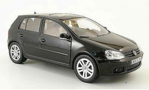Volkswagen Golf Base 1/18 Burago noire 2003 5 portes miniature
