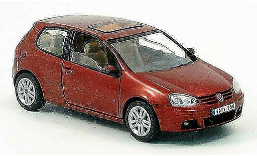 Volkswagen Golf Base 1/43 Schuco 2 turer rouge 2003 miniature
