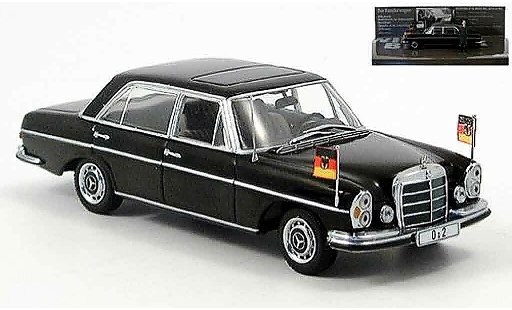 Mercedes 300 6.3 1/43 Minichamps (W109) Bundeskanzler Willy Brandt 1970 miniature