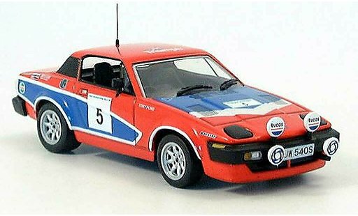 Triumph TR7 1978 1/43 IXO vainqueur Manx Rallye Pond-Gallagher miniature