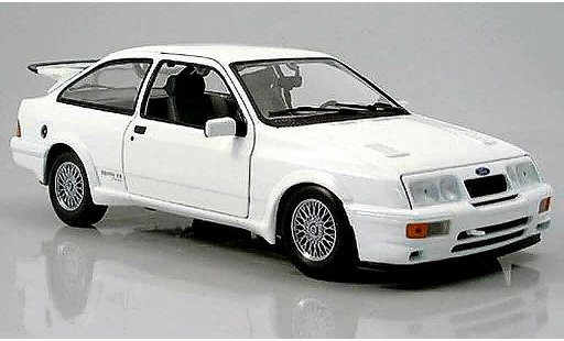 Ford Sierra Cosworth RS 1/18 Minichamps blanche 1988 miniature