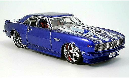 Chevrolet Camaro Z28 1/18 Maisto bleu/blanche tuning 1968 miniature