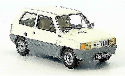 Fiat Panda 34/35 1/43 IXO 34 beige 1980 miniature