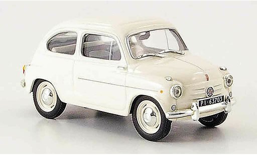 Fiat 600 Berlina 1/43 IXO blanche miniature