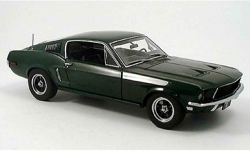 Ford Mustang GT 1/18 Autoart 390 verte miniature