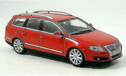Volkswagen Passat B6 1/43 Minichamps variant rouge 2005 miniature