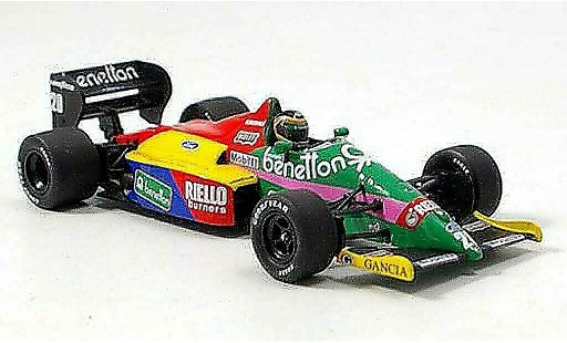 Benetton B187 course 1/43 Minichamps 1987 Benetton B 187 Boutsen miniature