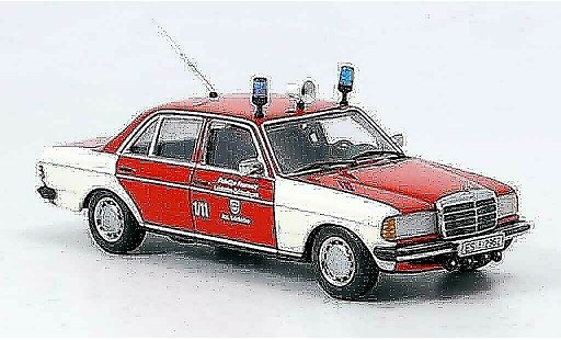 Mercedes 200 Base 1/43 Minichamps pompier Leinfelden Echterdingen miniature