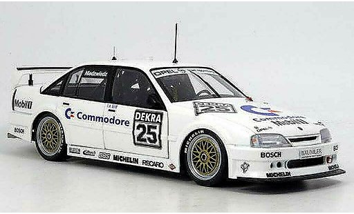 Opel Omega DTM 1/18 Minichamps 3000 24v niedzwiedz 1991 miniature