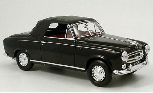 Peugeot 403 Cabriolet 1/18 Welly noire 1957 avec capote miniature