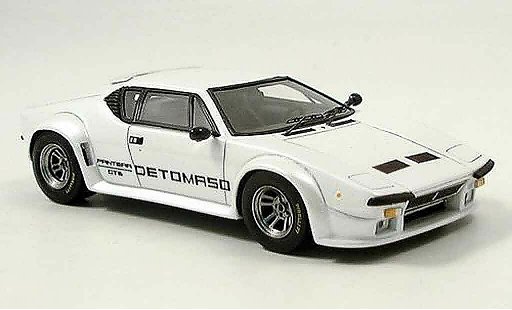 De Tomaso Pantera GT5 1/43 Spark blanche 1981 miniature